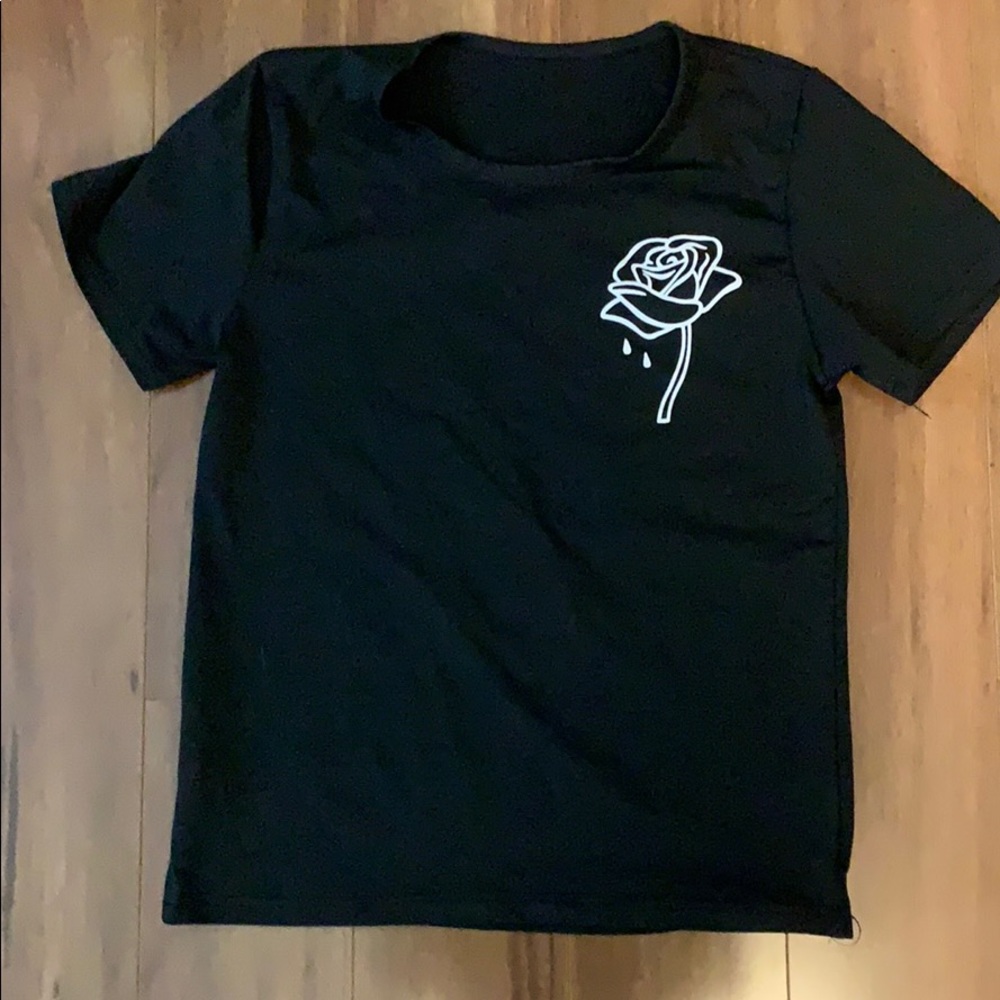 Shirt with rose